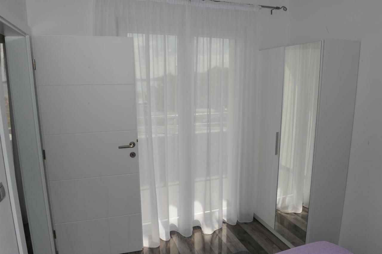 Apartment Odak Brodarica  Exterior photo